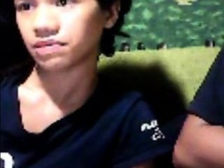 Camsex vith 2 hairy young ladies